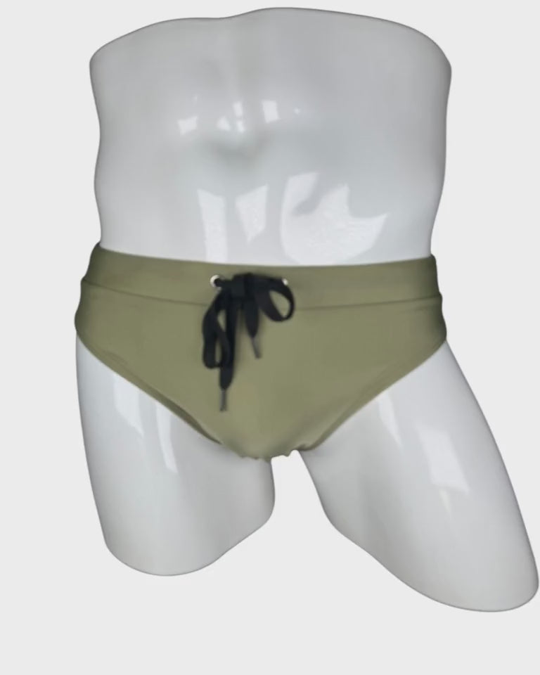 Alt image