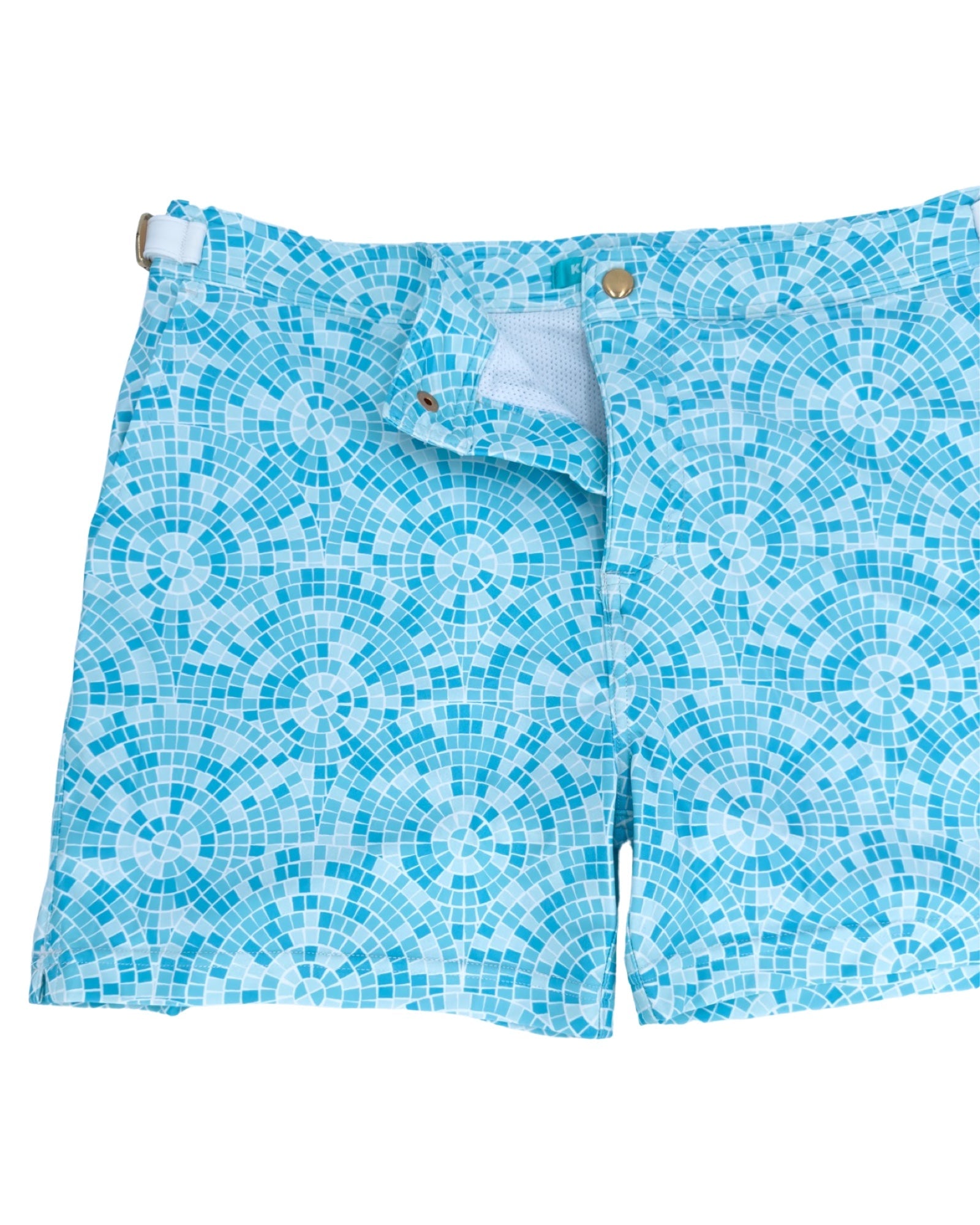 Casuarina 02 Shorts | MEN SHORTS | KBAYO | OUTFAIR | OUTFAIR