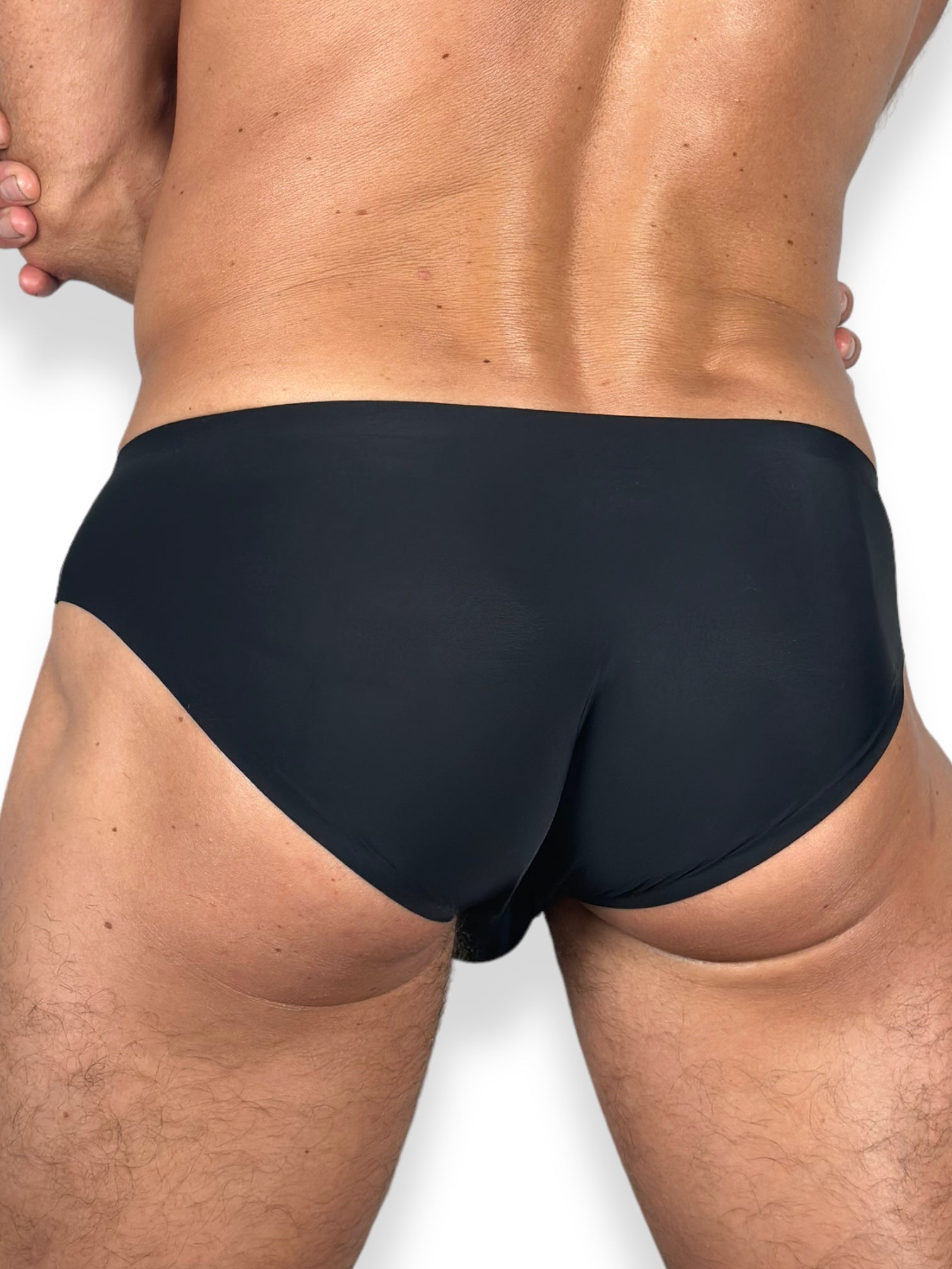 Total Noir Briefs | MEN UNDERWEAR | ETHAN UNDERWEAR | OUTFAIR | OUTFAIR