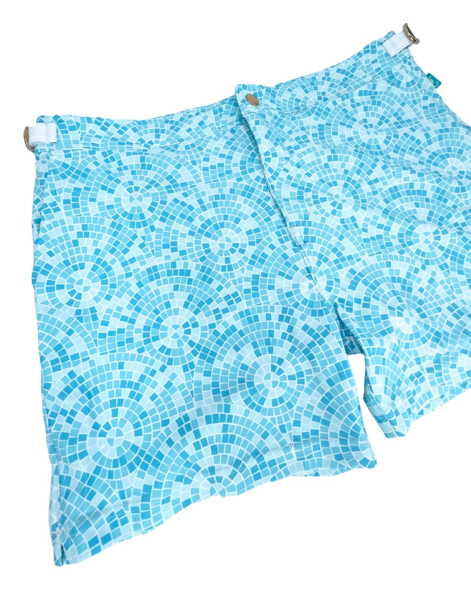 Casuarina 02 Shorts | MEN SHORTS | KBAYO | OUTFAIR | OUTFAIR