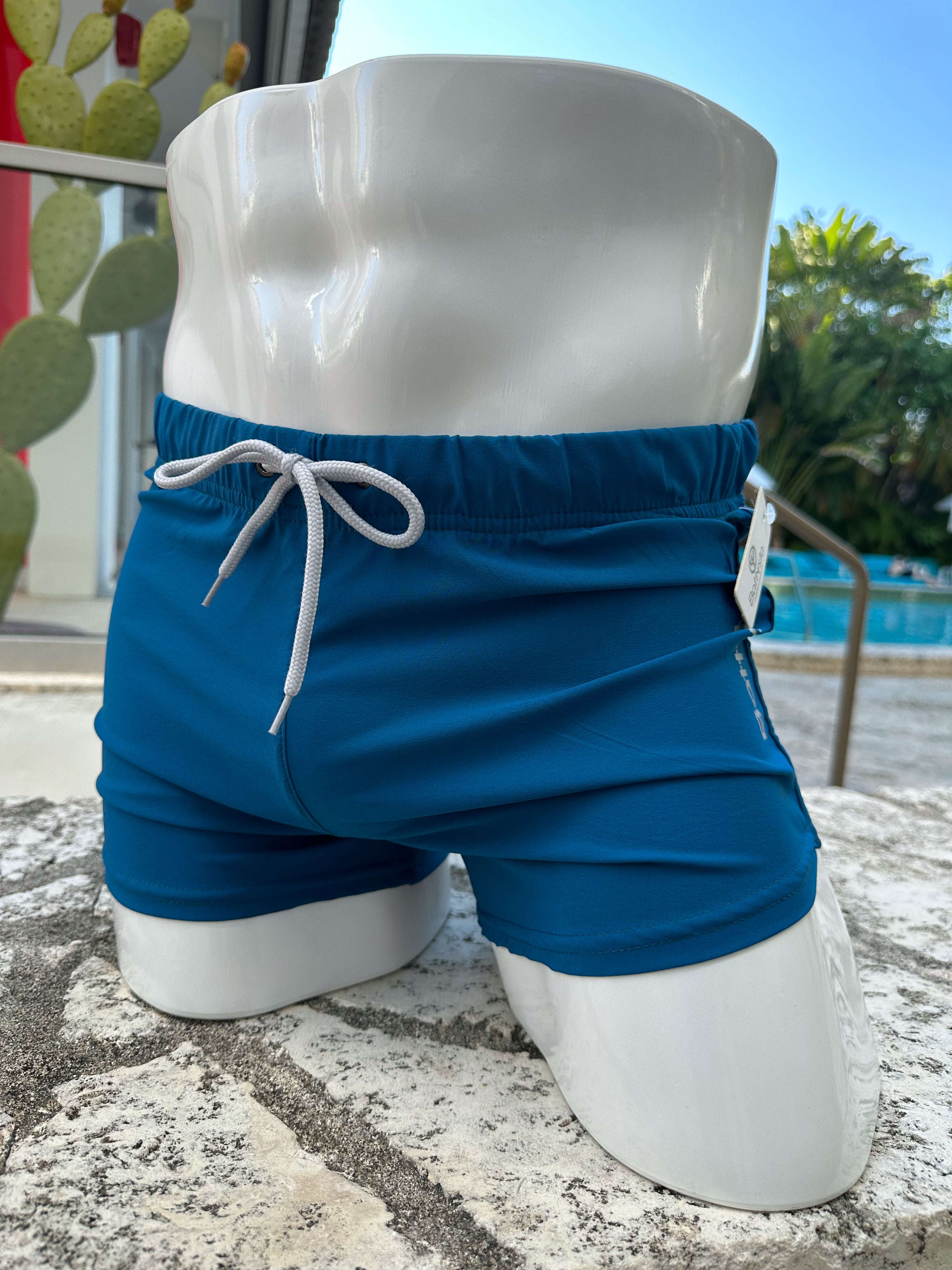 Cobalt pool shorts | MEN SHORTS | BATTYSTA | OUTFAIR | OUTFAIR