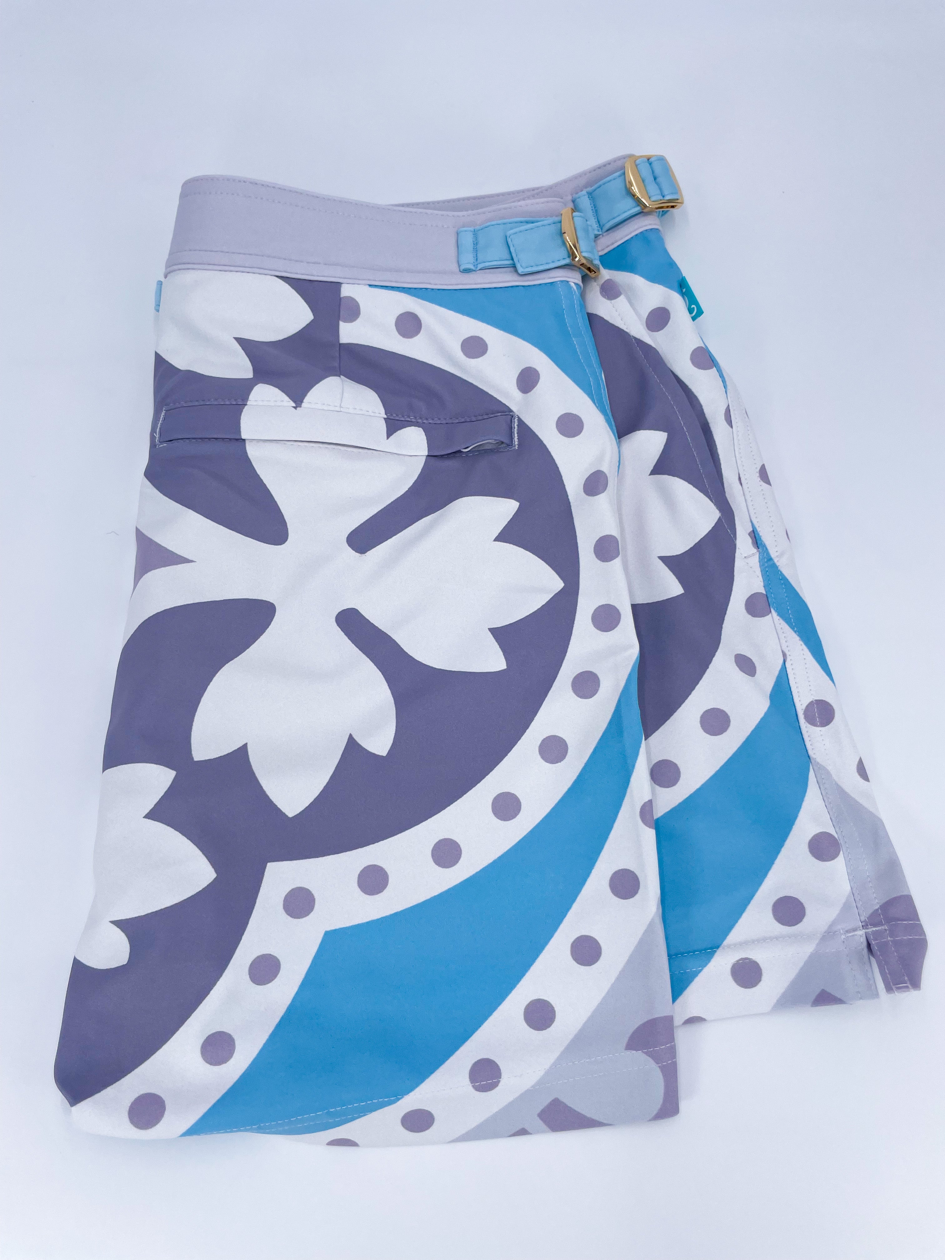 FISHER ISLAND SHORTS | MEN SHORTS | KBAYO | OUTFAIR | OUTFAIR