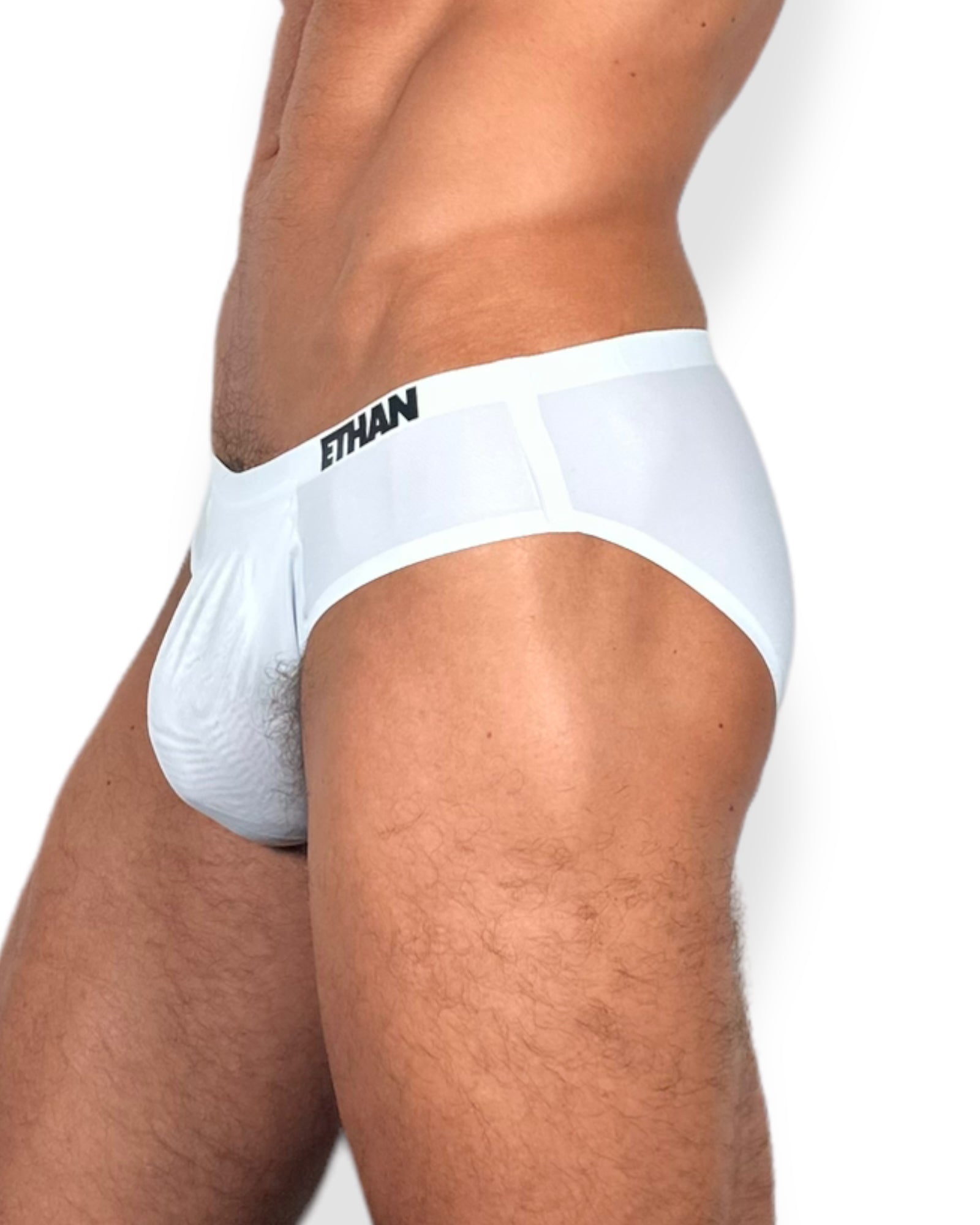 Super White Briefs | MEN UNDERWEAR | ETHAN UNDERWEAR | OUTFAIR | OUTFAIR