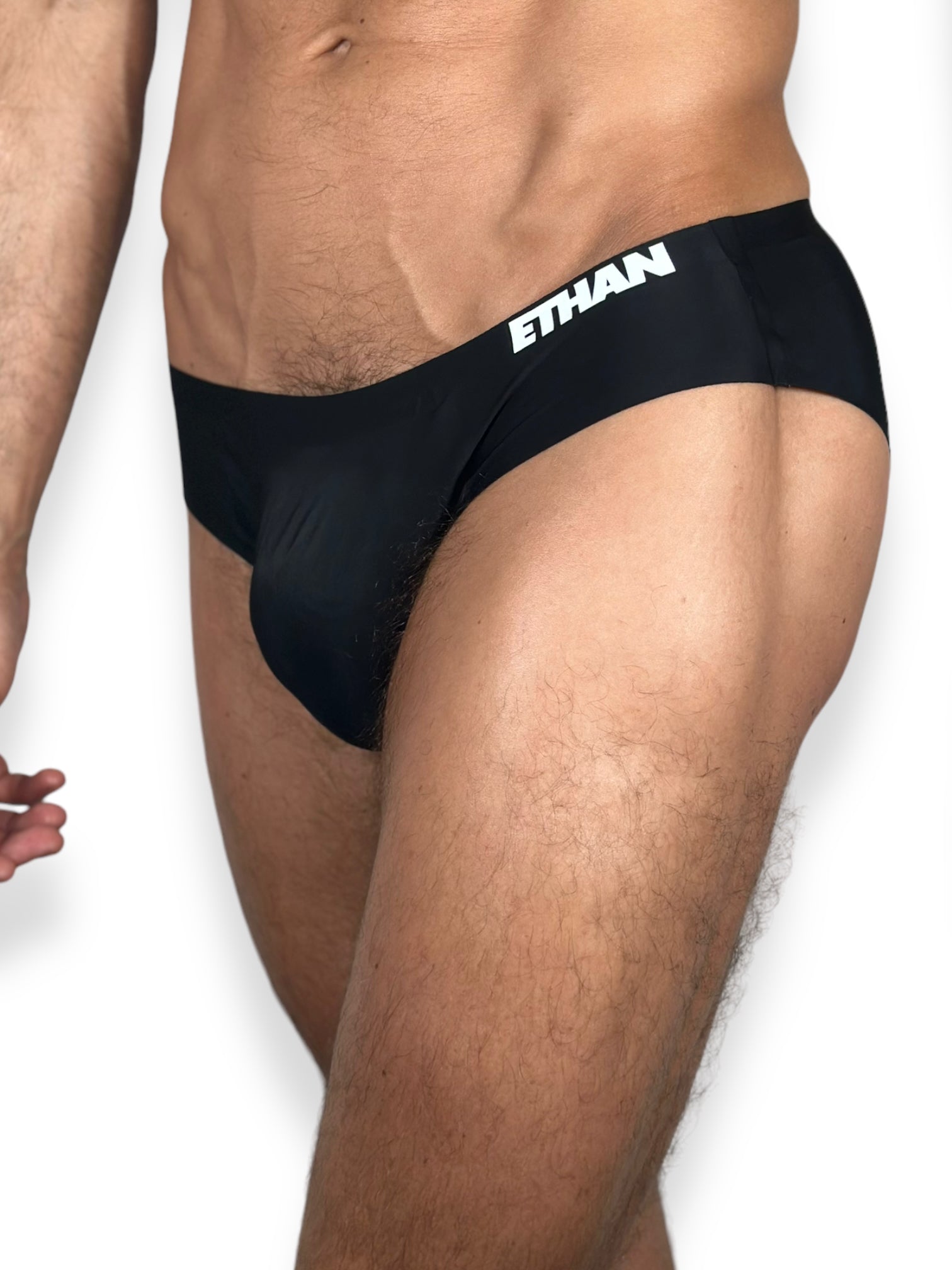 Total Noir Briefs | MEN UNDERWEAR | ETHAN UNDERWEAR | OUTFAIR | OUTFAIR